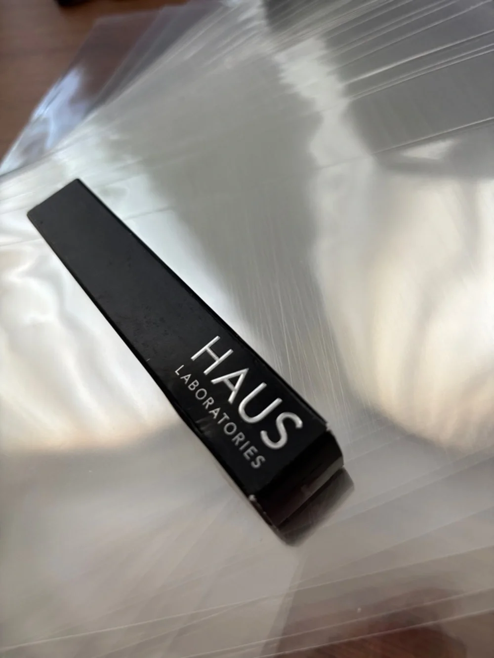 HAUS LABORATORIES LE RIOT LIP GLOSS - BANSHEE